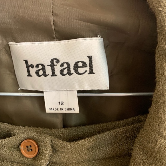 3 for $10 Rafael Olive Green Blazer - Picture 6 of 7